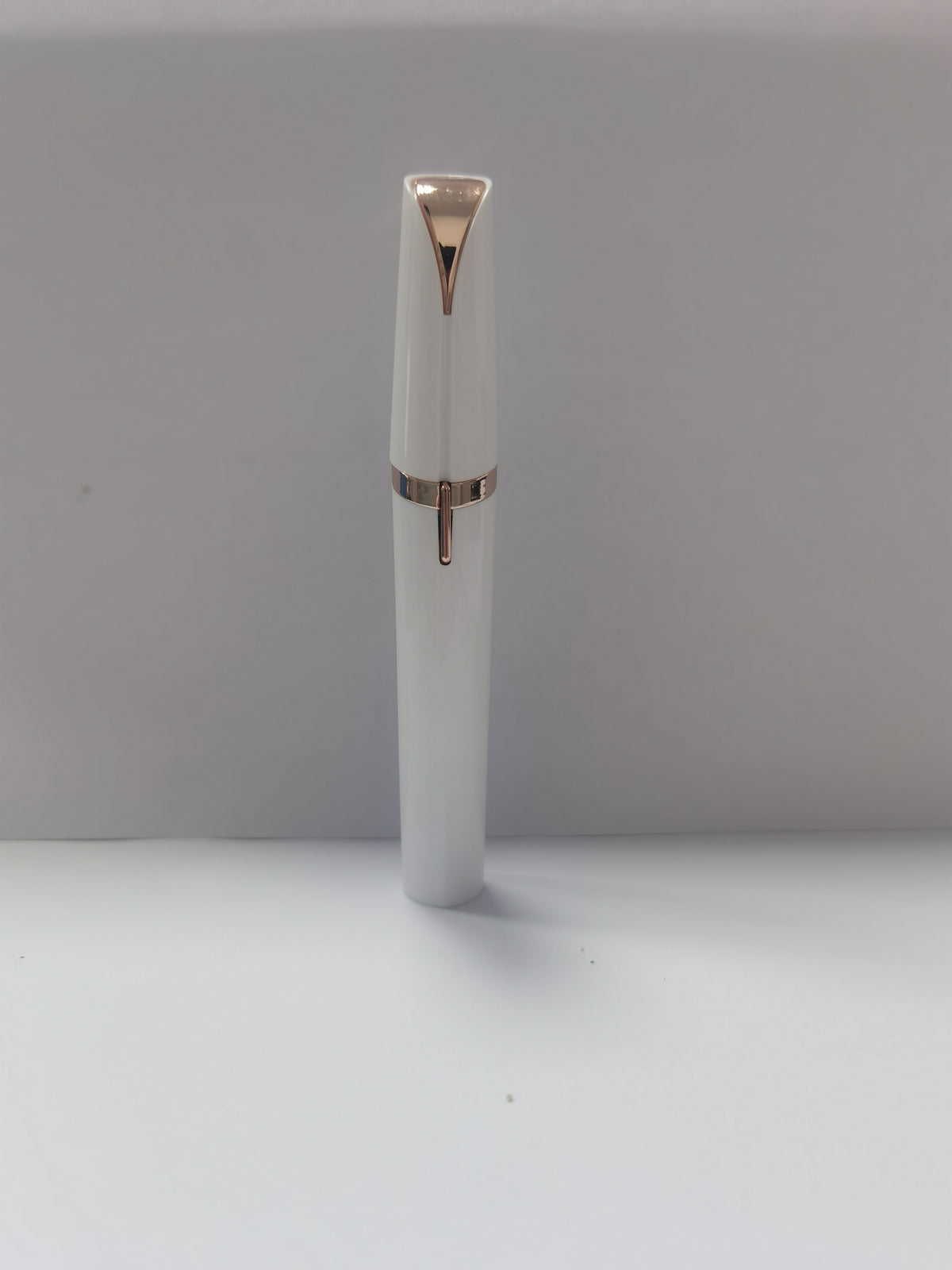 Mini Electric Eyebrow Trimmer Lipstick Brows Pen Hair Remover Painless Razor Epilator with LED Light - photo 15